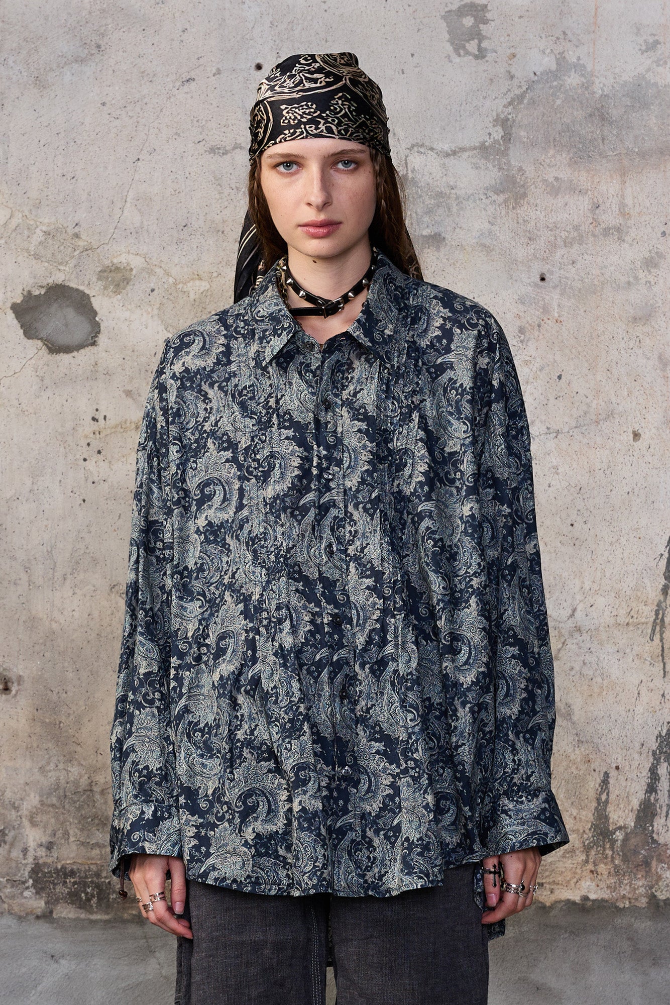 PINTUCK DROP NECK SHIRT - BLUE INDIGO PAISLEY - R13