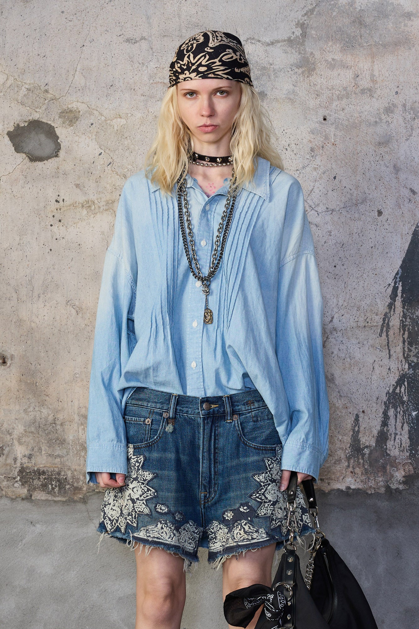 PINTUCK DROPNECK SHIRT - WORN BLUE CHAMBRAY