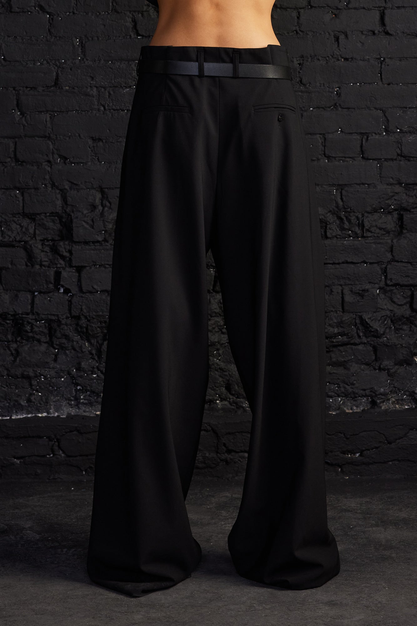 Pleated Waist Trouser - Black - R13