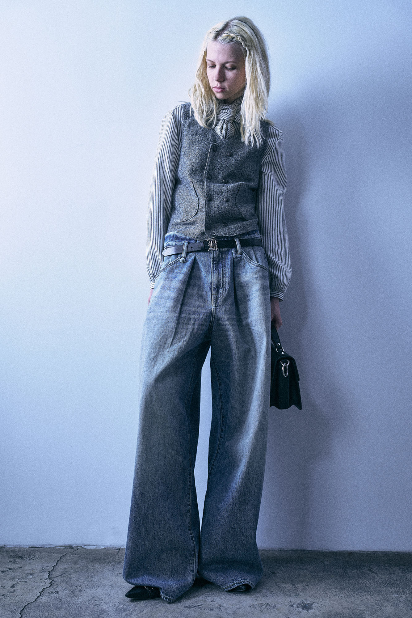Pleated Waistband Jean - Rivington Blue