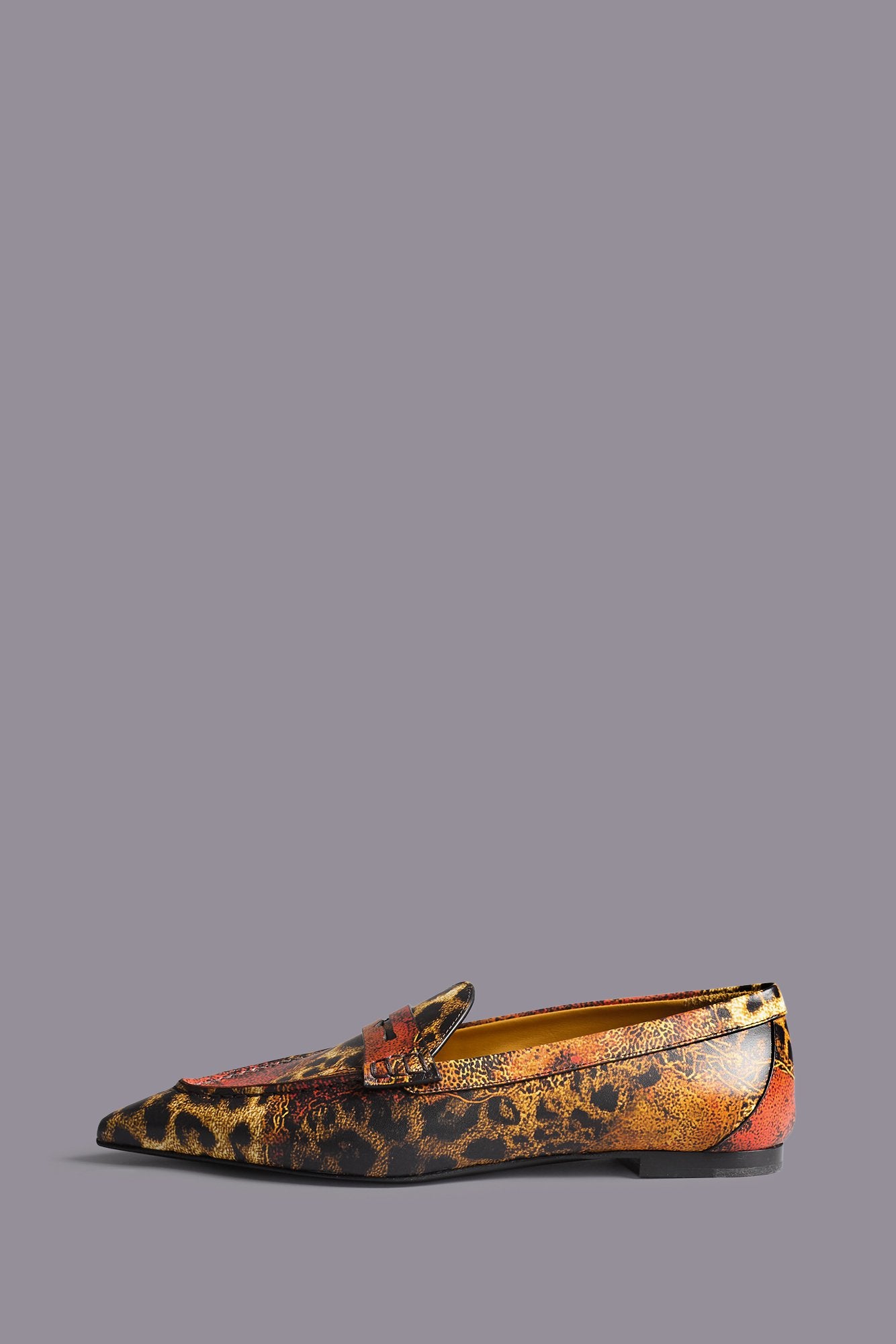 Pointed Toe Loafer - Printed Red Leopard - R13