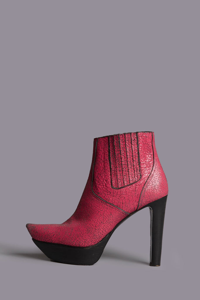 POINTY TOE PLATFORM HEELED BOOT - CRACKLE PINK