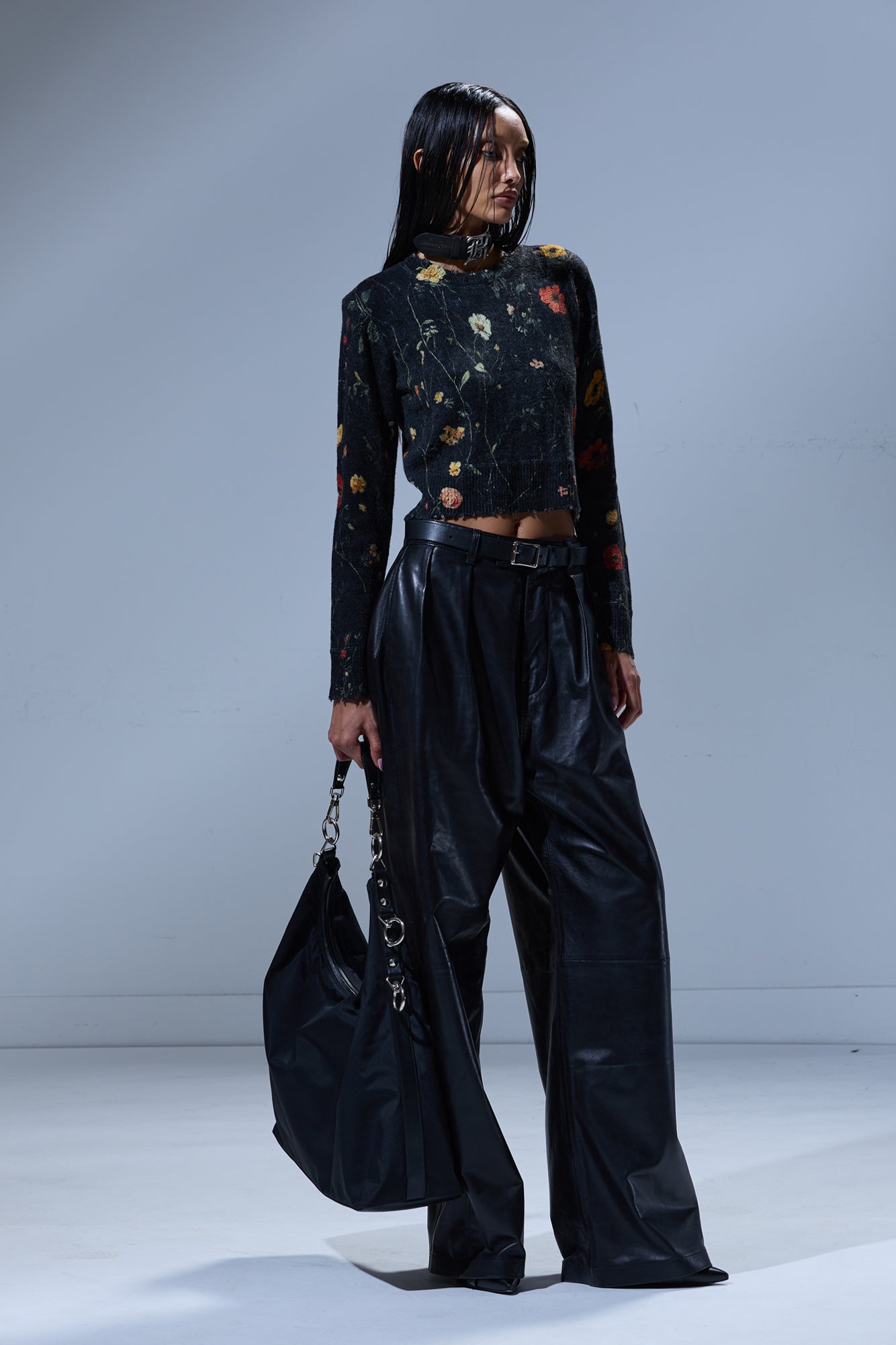 PRINTED BABY CREWNECK - FLORAL ON BLACK - R13