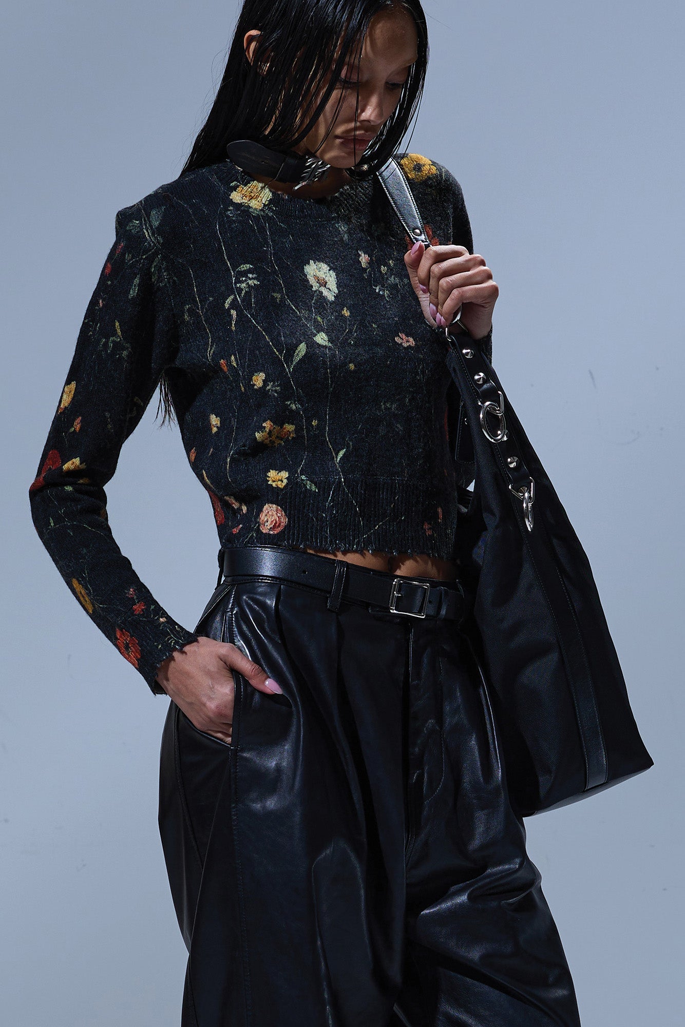 PRINTED BABY CREWNECK - FLORAL ON BLACK