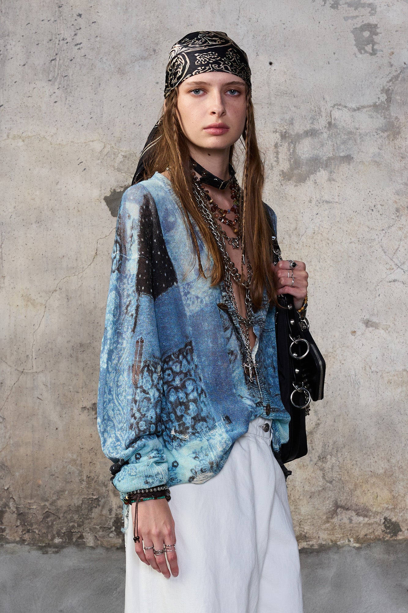 PRINTED BOYFRIEND CARDIGAN - BLUE MULTI BANDANA