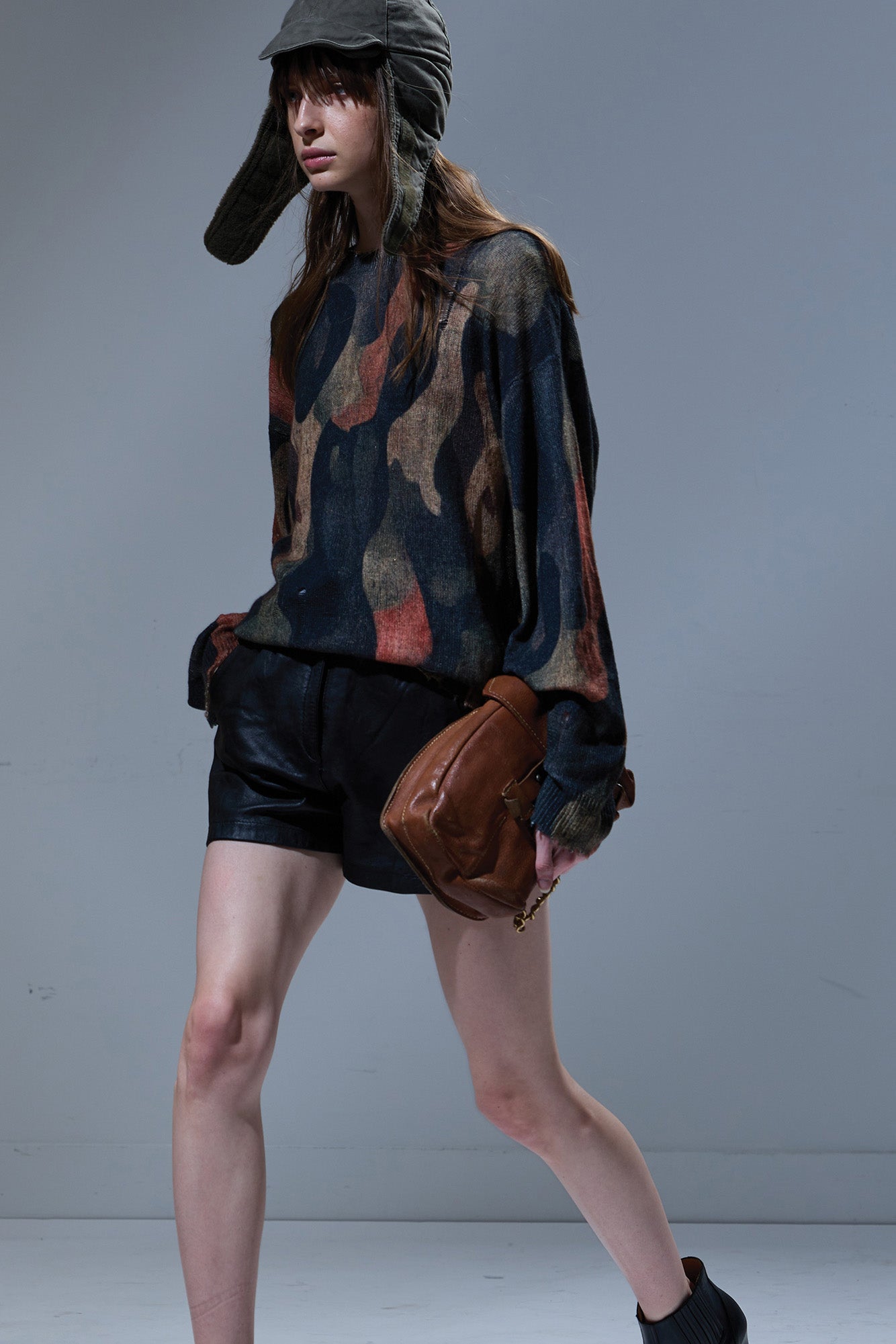 PRINTED BOYFRIEND SWEATER - DARK CAMO GREEN - R13