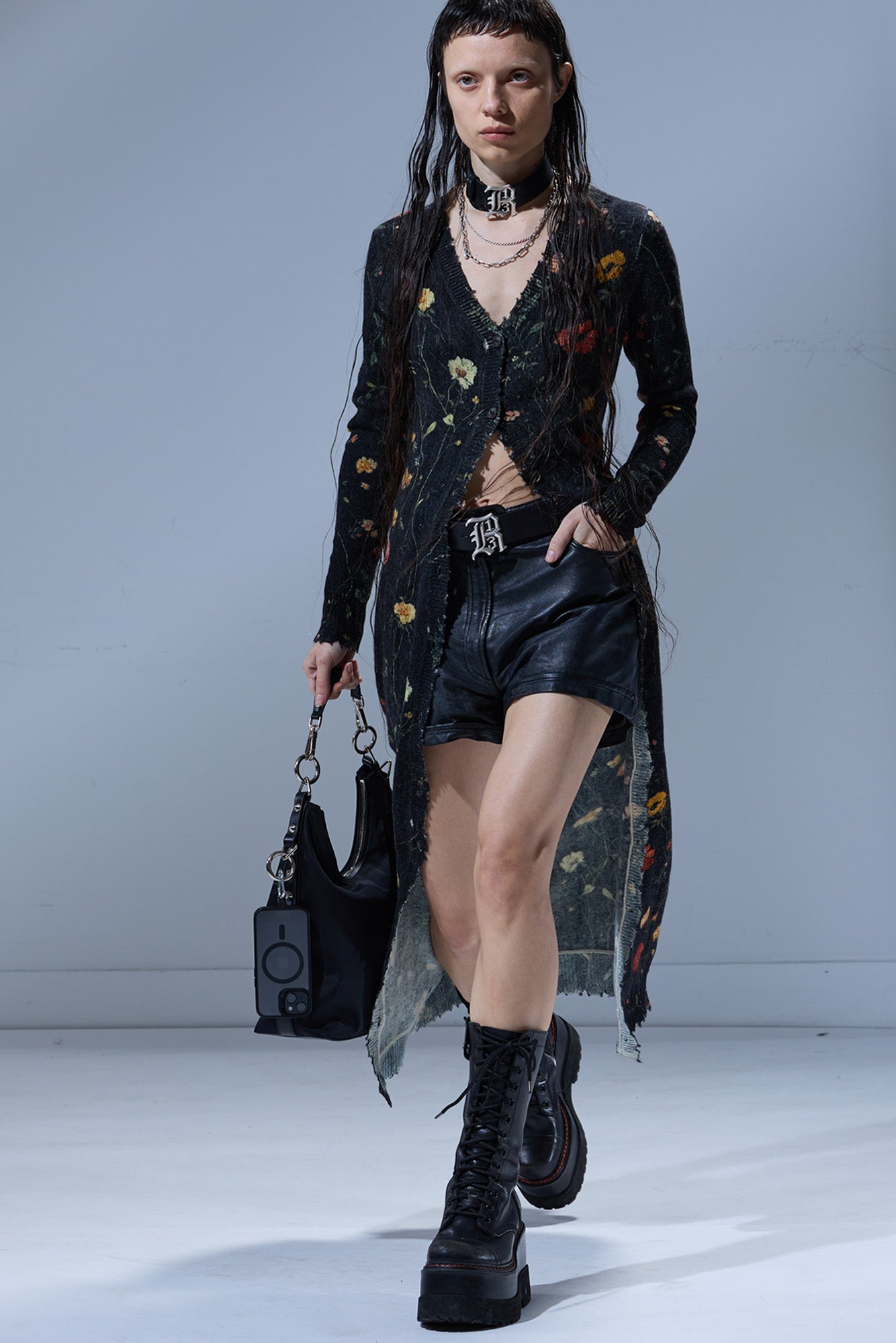 PRINTED SKINNY LONG CARDIGAN - FLORAL ON BLACK - R13
