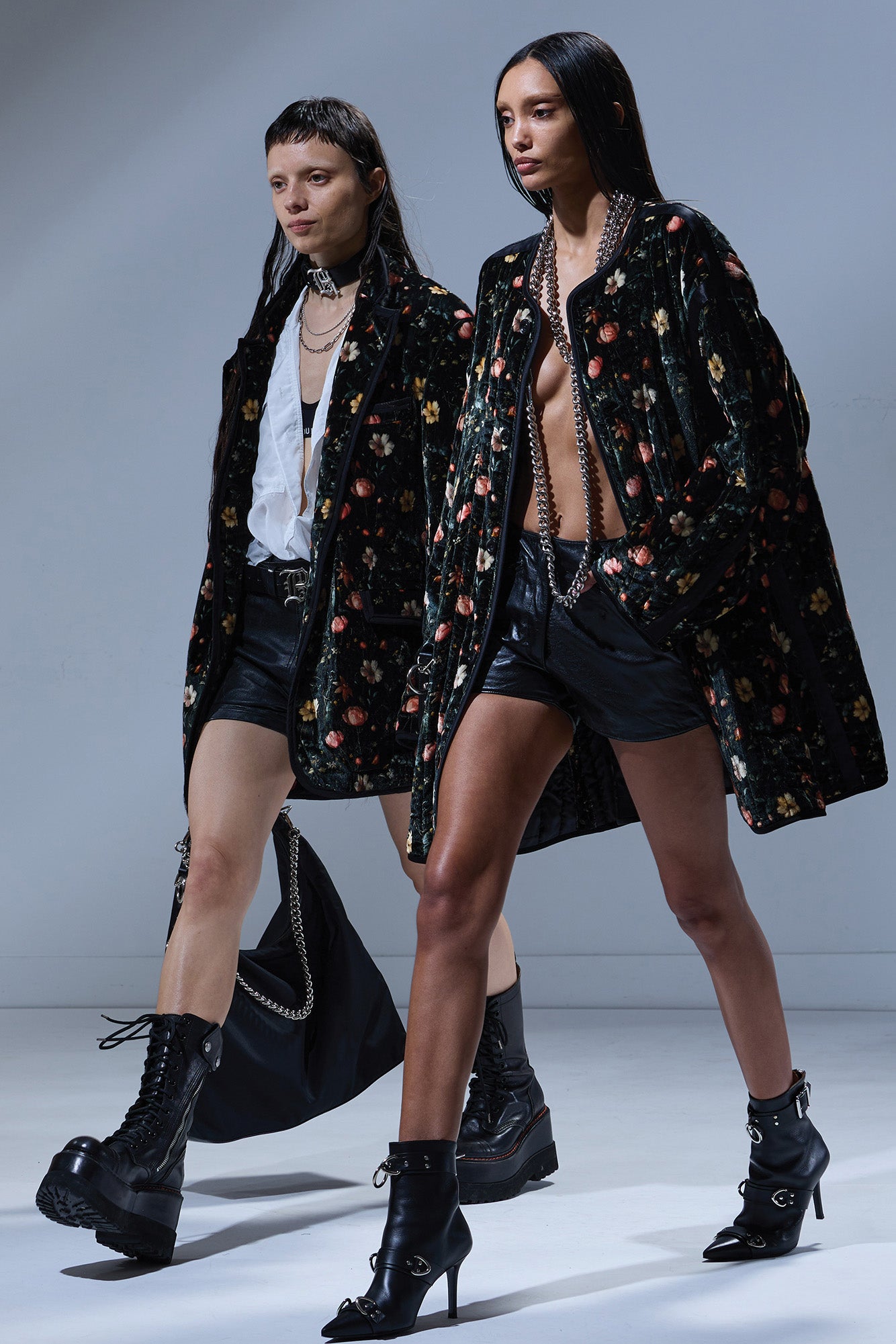 RAGGED BLAZER WITH CHIFFON TRIM - MULTIFLORAL BLACK - R13