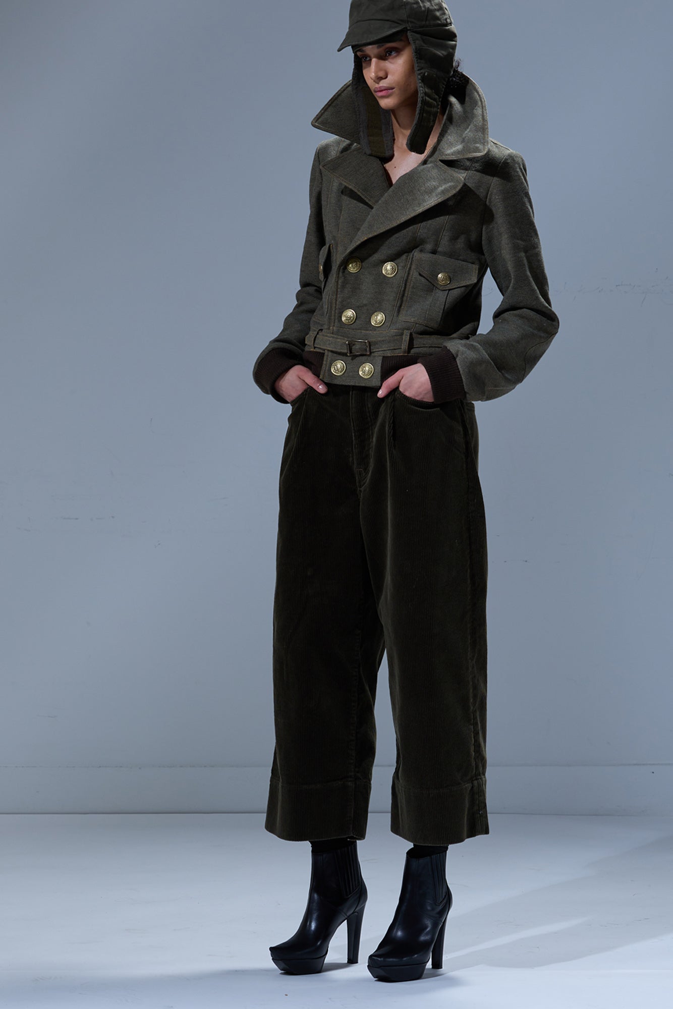 RELAXED CROPPED JEAN - HEAVY OLIVE CORD - R13