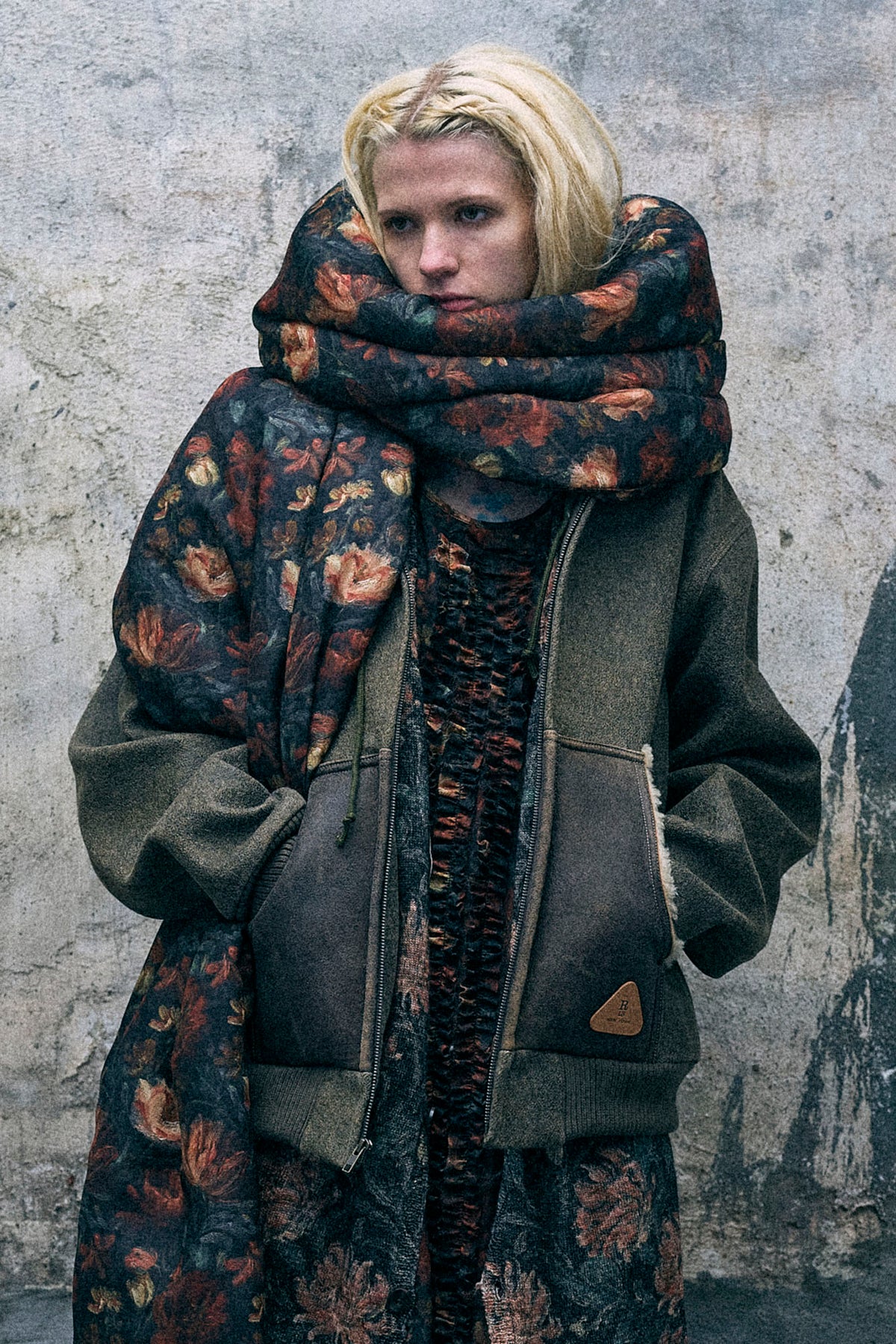 Relaxed Workwear Jacket With Shearling Pockets - Brown - R13