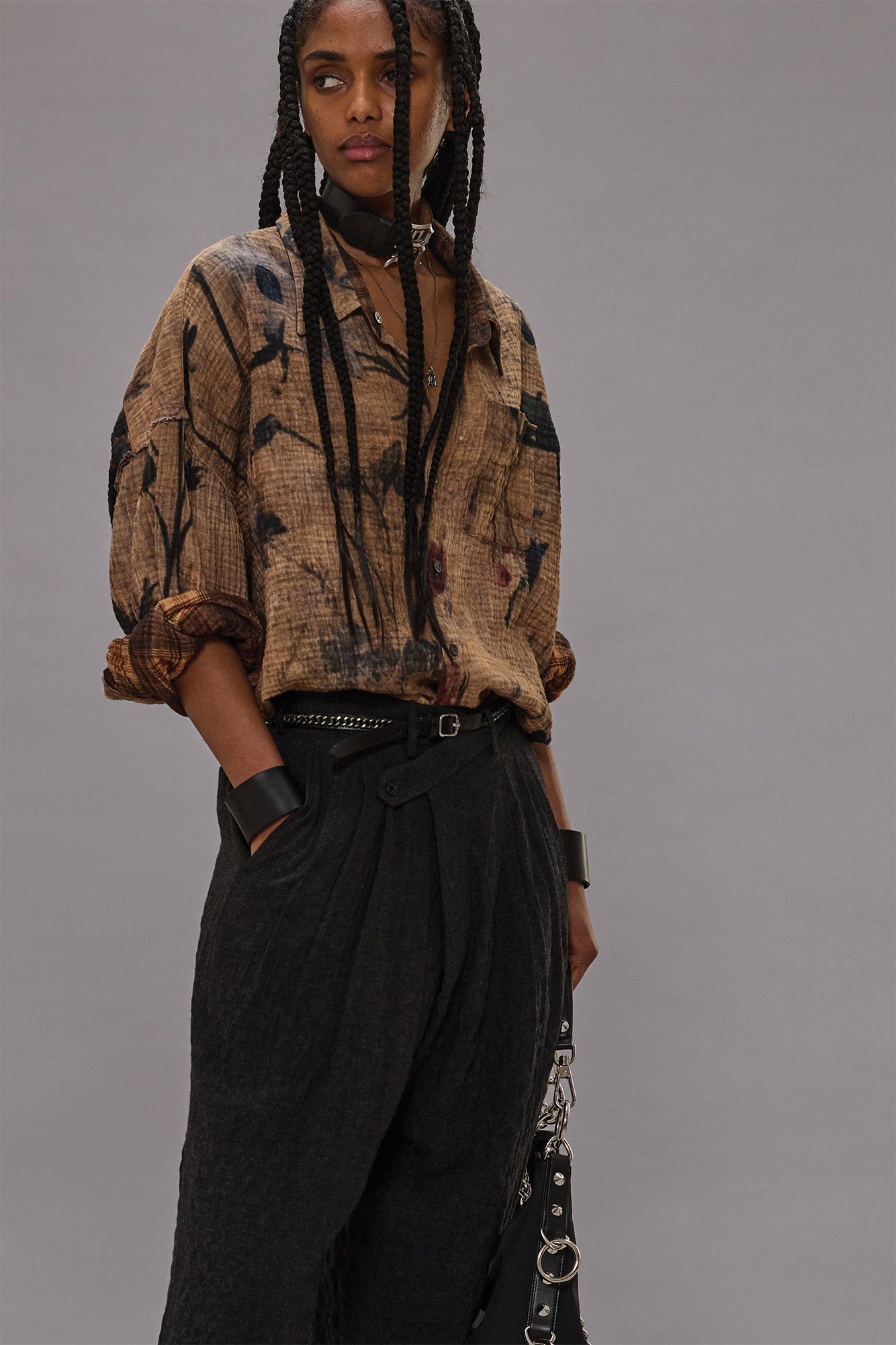 REVERSIBLE DROP NECK SHIRT - PLAID WITH KHAKI FLORAL - R13
