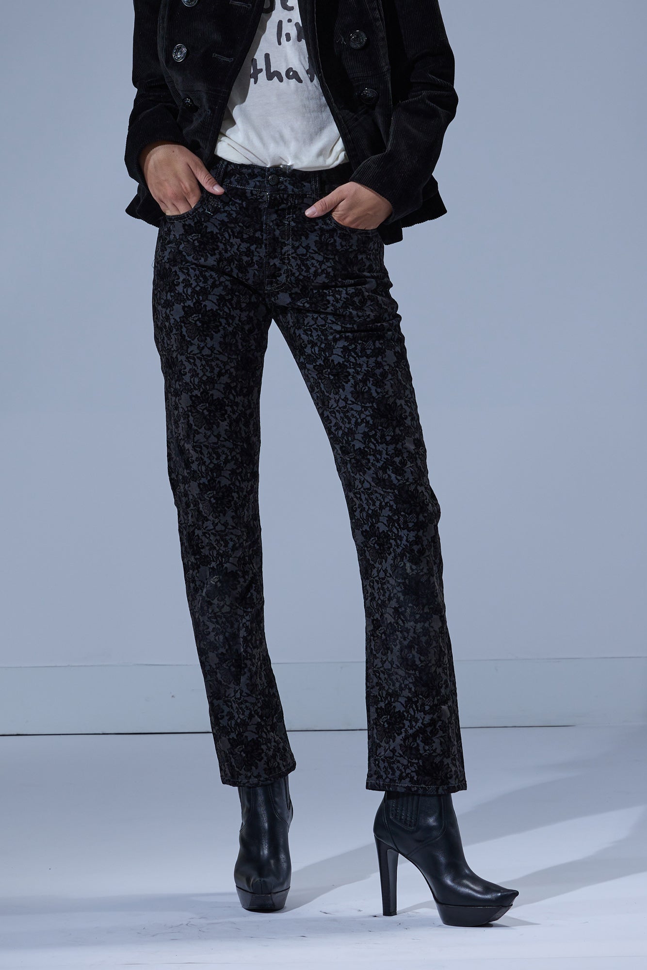 ROMEO JEAN - MIDNIGHT BLOOM BLACK - R13