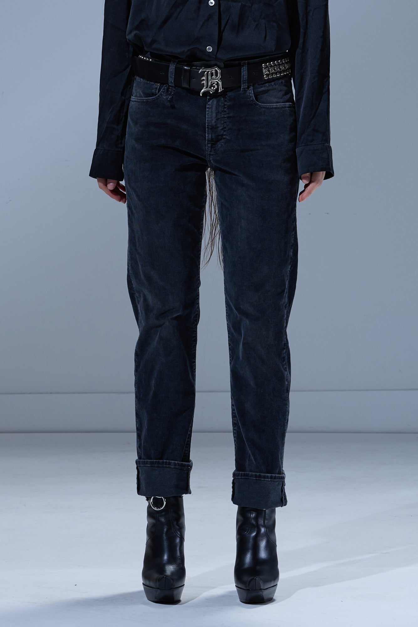 ROMEO JEAN - OBSIDIAN STRETCH CORD BLACK - R13