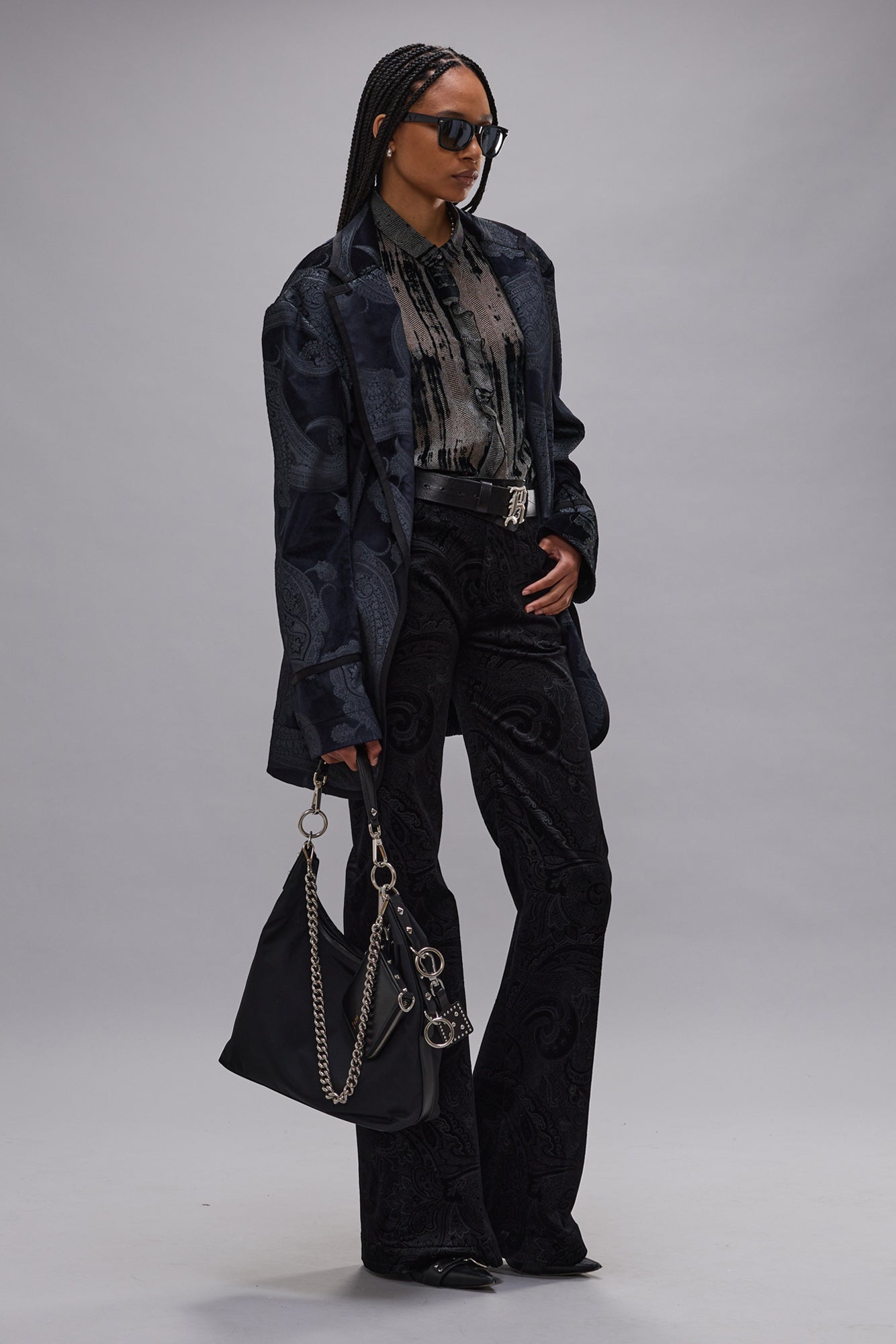 RUFFLE BLOUSE - DISTRESSED BLACK - R13