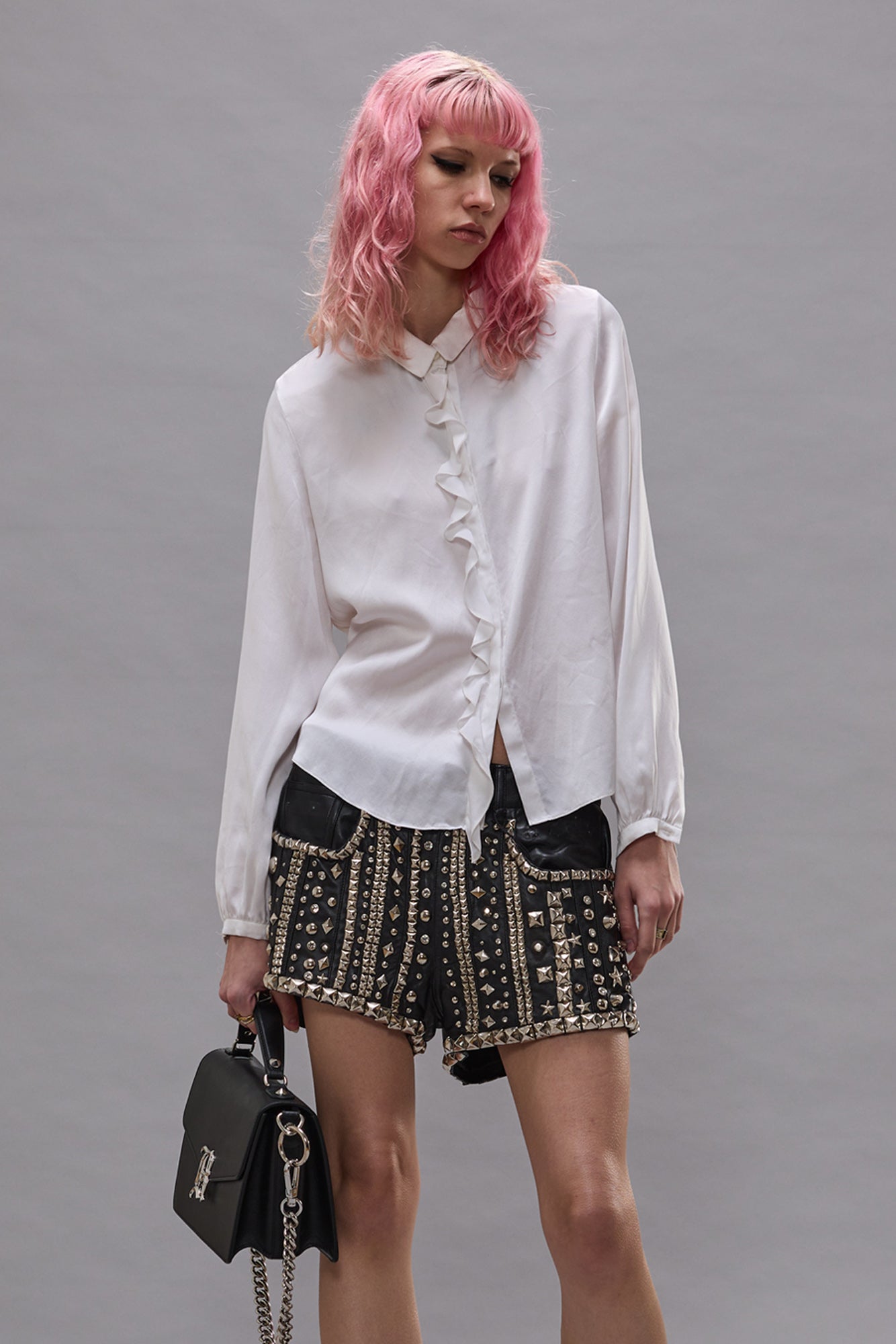 RUFFLE BLOUSE - WHITE