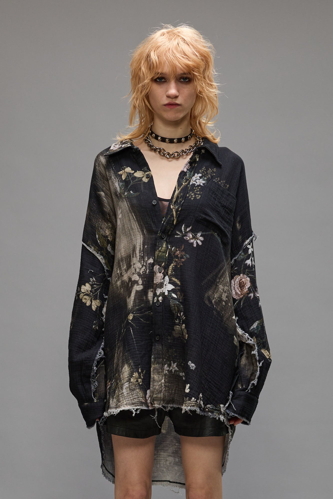 Shredded Seam Drop Neck - Bleached Black Floral - R13