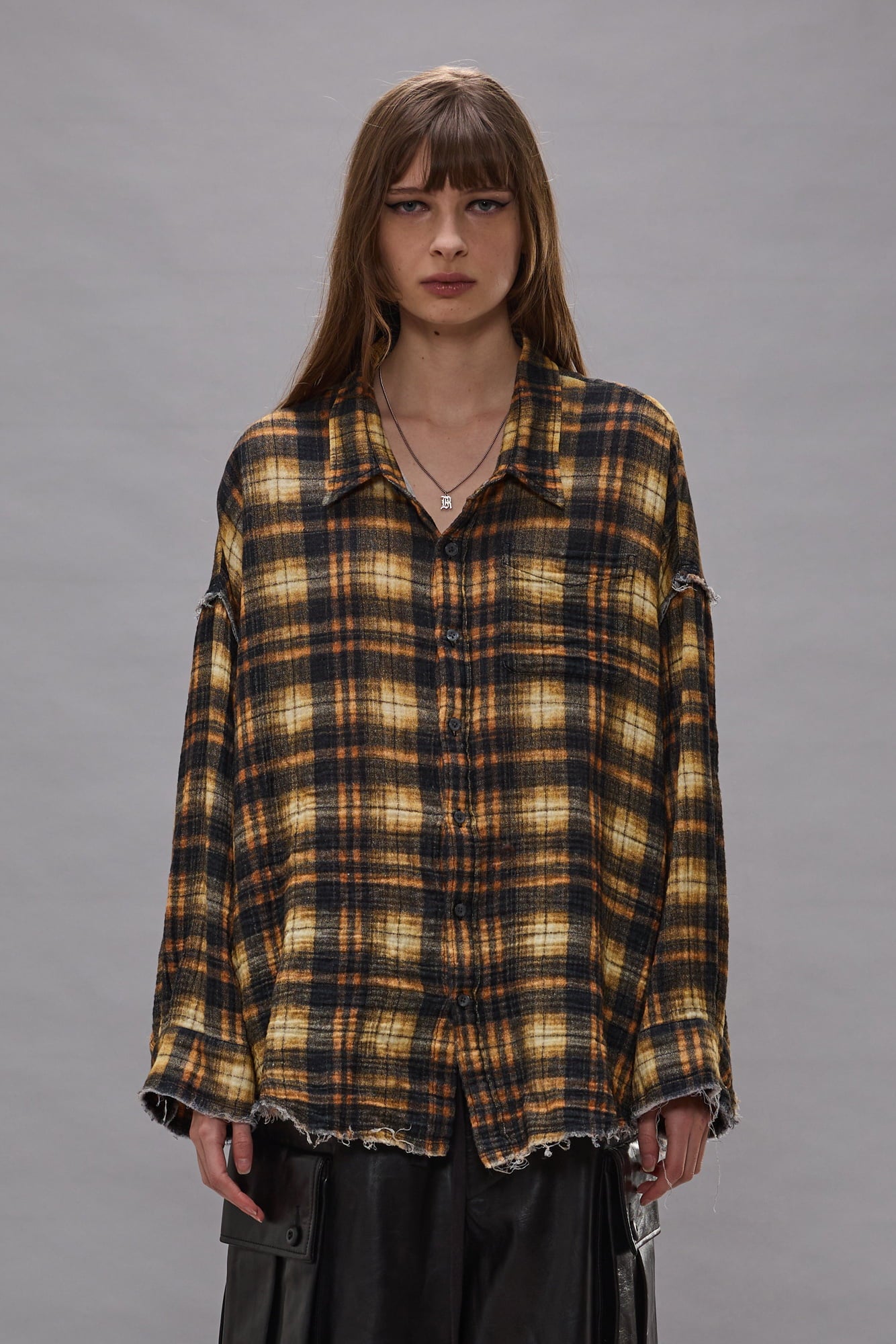 Shredded Seam Drop Neck Shirt - Brown Plaid - R13