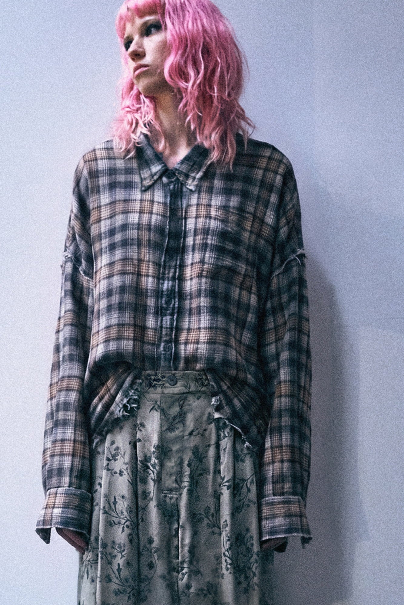 Shredded Seam Drop Neck Shirt - Grey Cream Plaid - R13