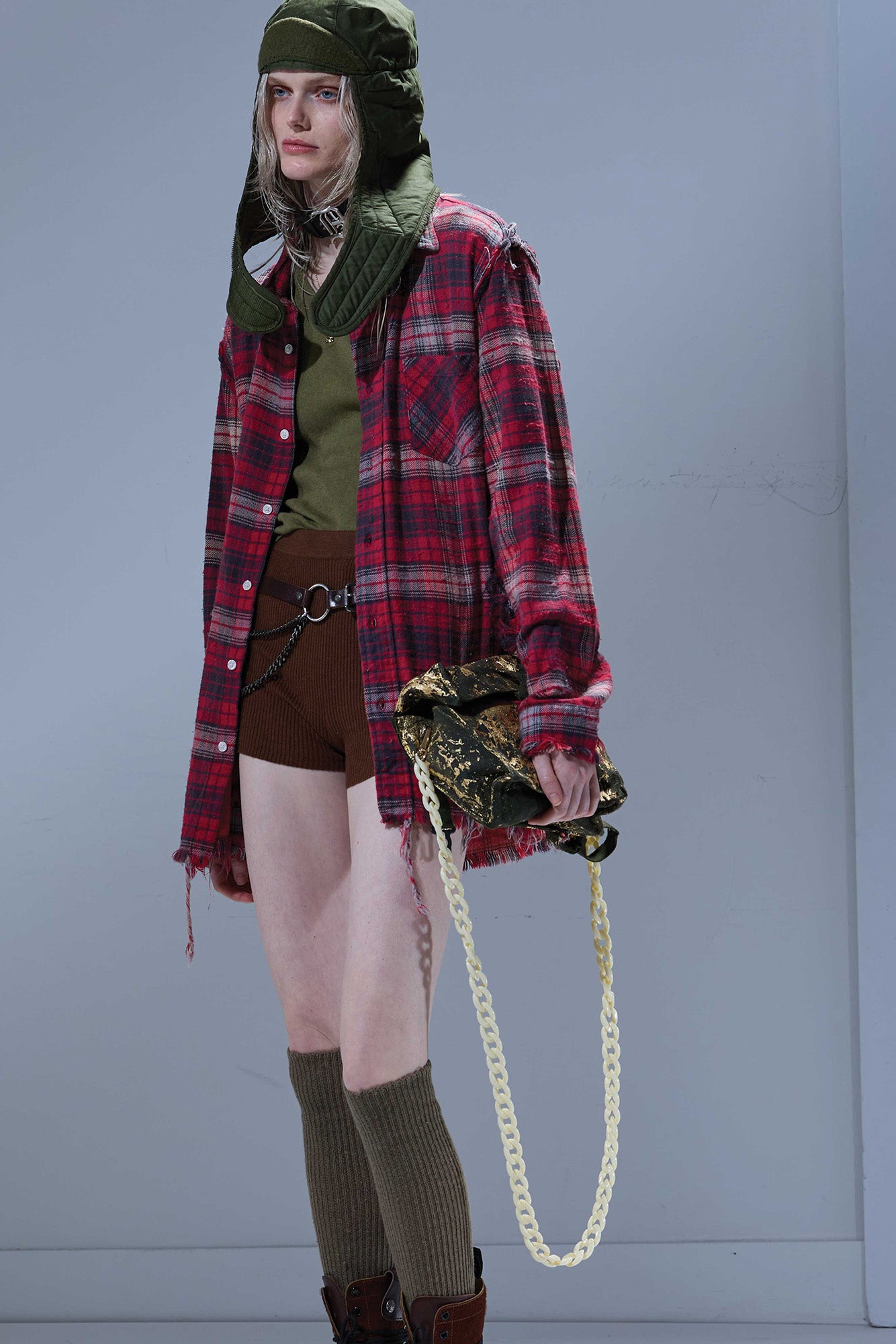 SHREDDED SEAM SHIRT - RED / BLACK PLAID - R13