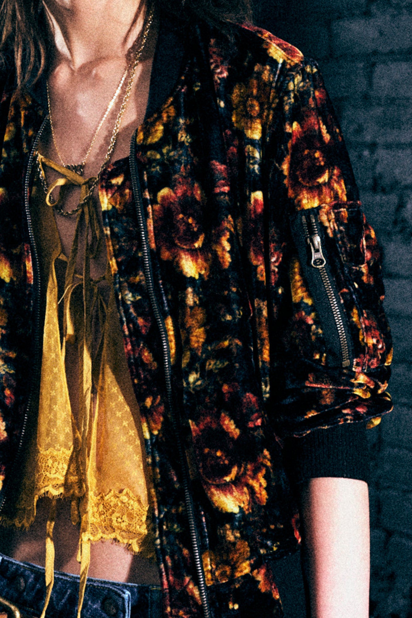 SHRUNKEN FLIGHT BOMBER - ORANGE MULTI FLORAL - R13