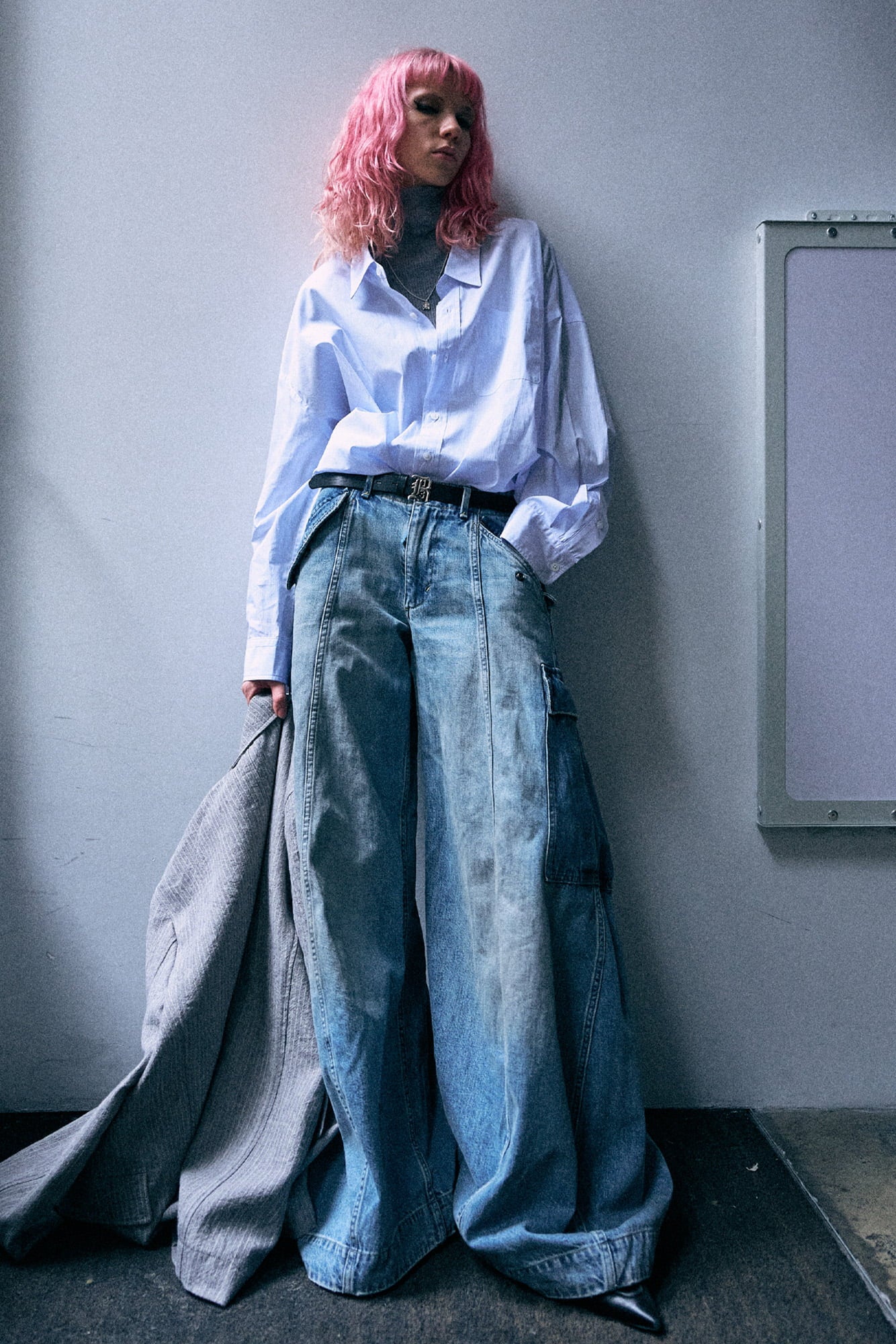 Siouxsie Field Cargo Jean - Two-Tone Vintage Blue - R13