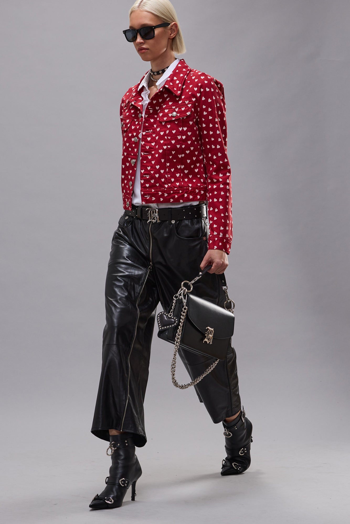 SKINNY TRUCKER JACKET - RED SCATTERED HEARTS - R13