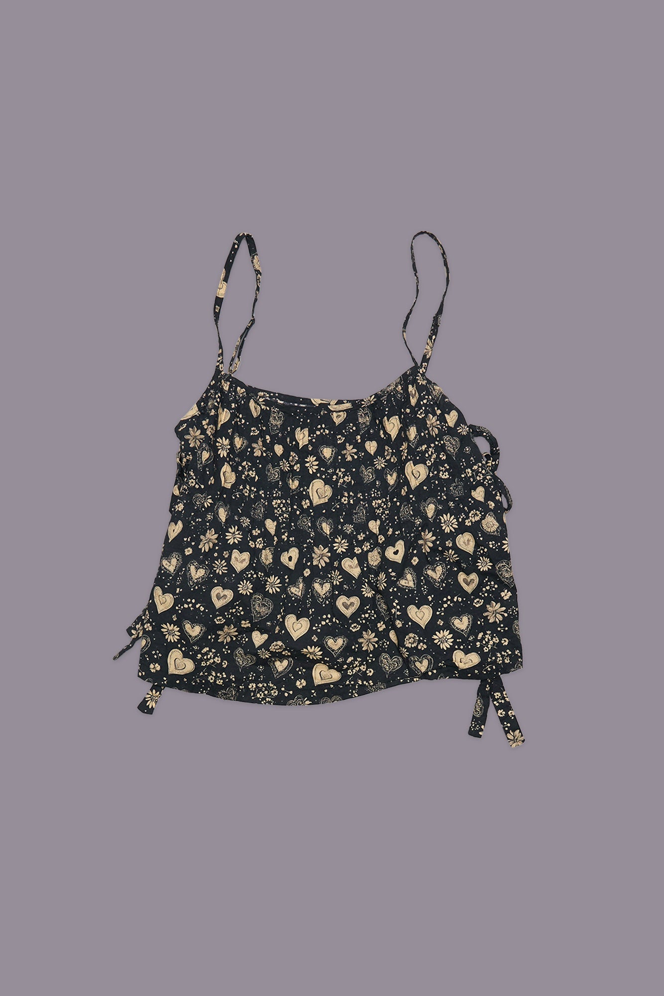 SQUARE NECK CAMI WITH TIES - HEARTS ON BLACK - R13