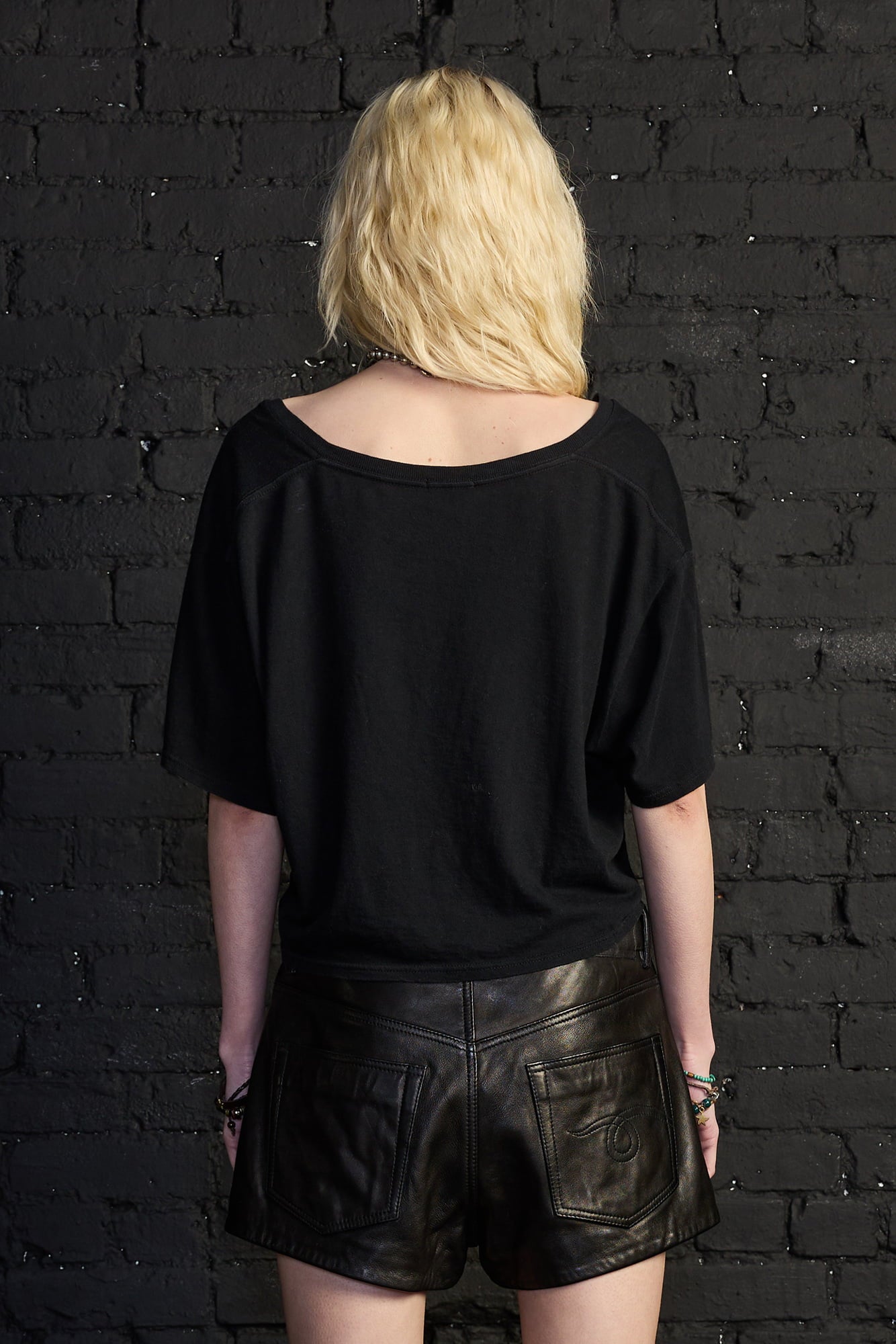 Twisted Front T - Black - R13