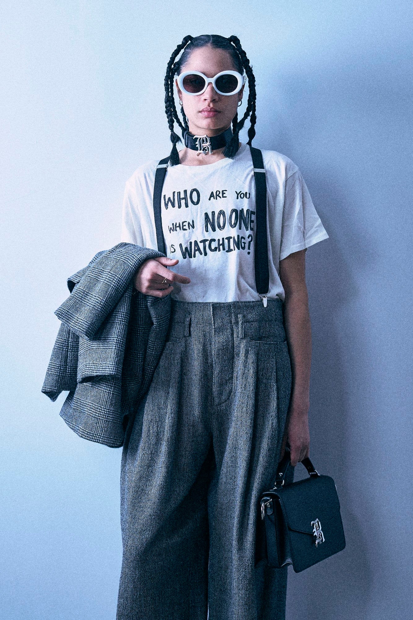 Who Are You Boy T - Off White