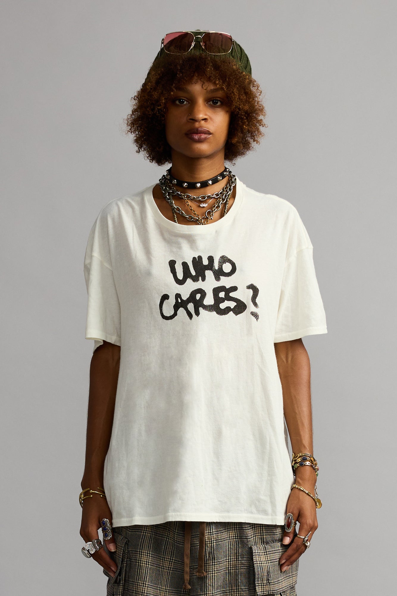 WHO CARES RELAXED T - OFF WHITE