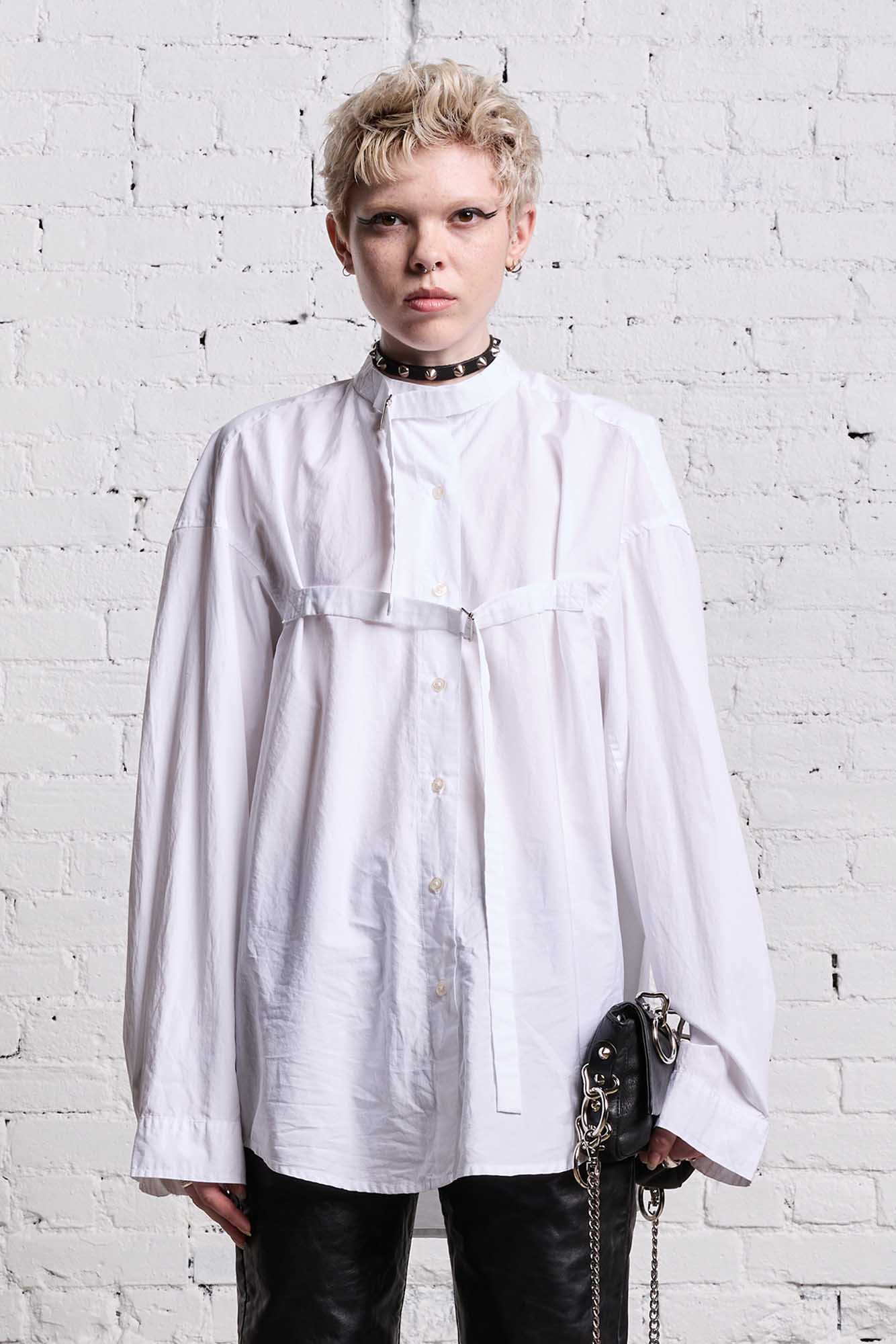 BELTED BUTTON-UP - WHITE