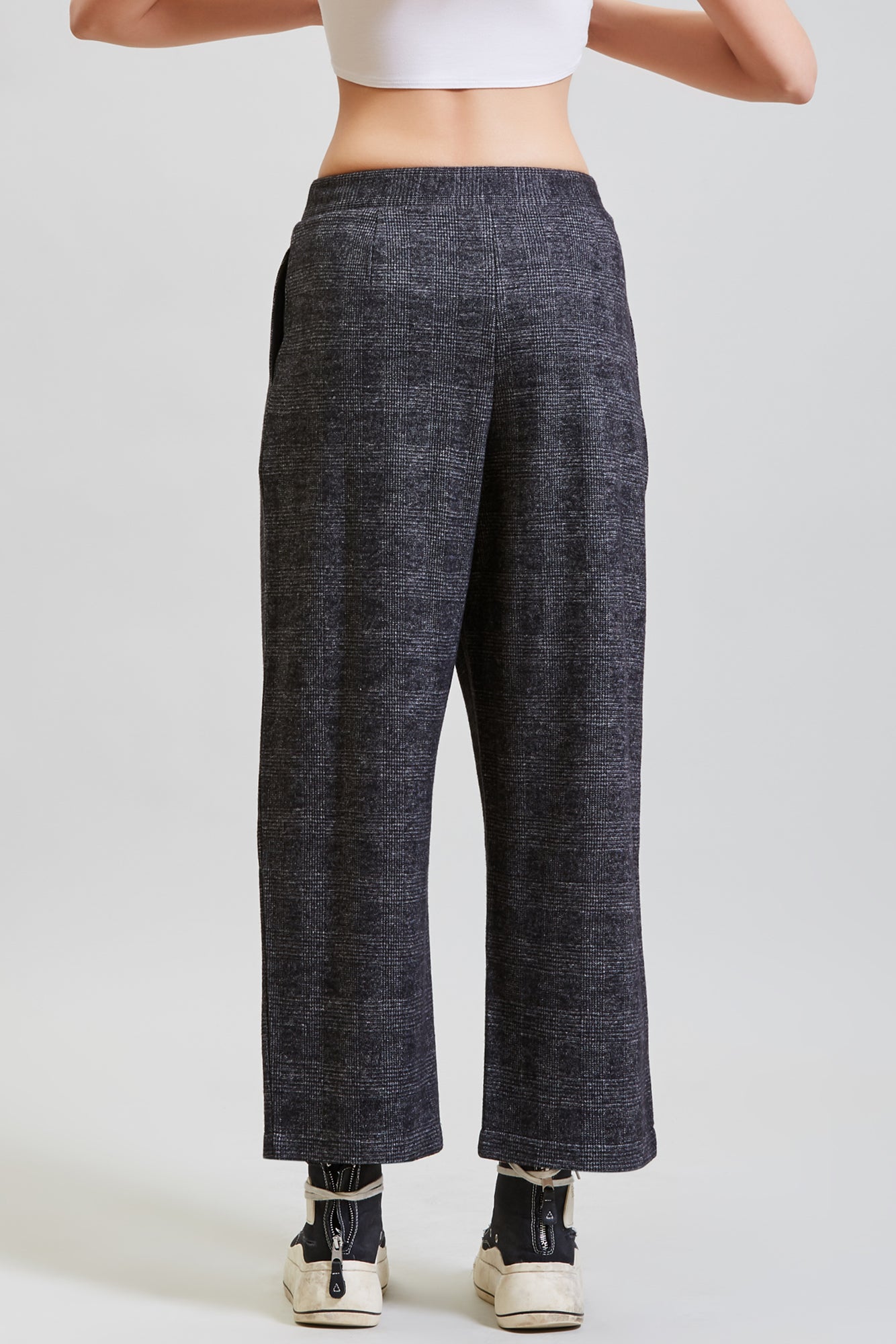 CROPPED PLEATED WIDE LEG PANT - GREY GLEN PLAID