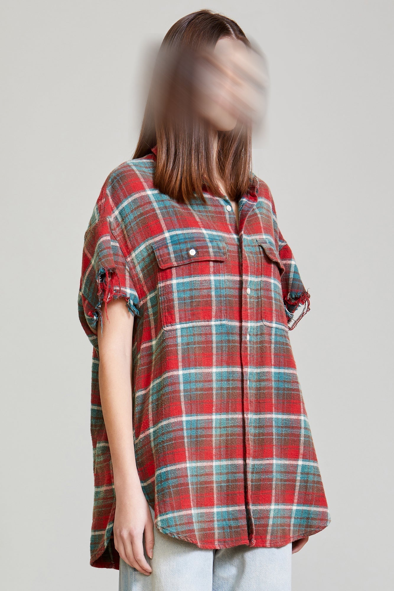 OVERSIZED CUT-OFF SHIRT - BLUE AND RED PLAID