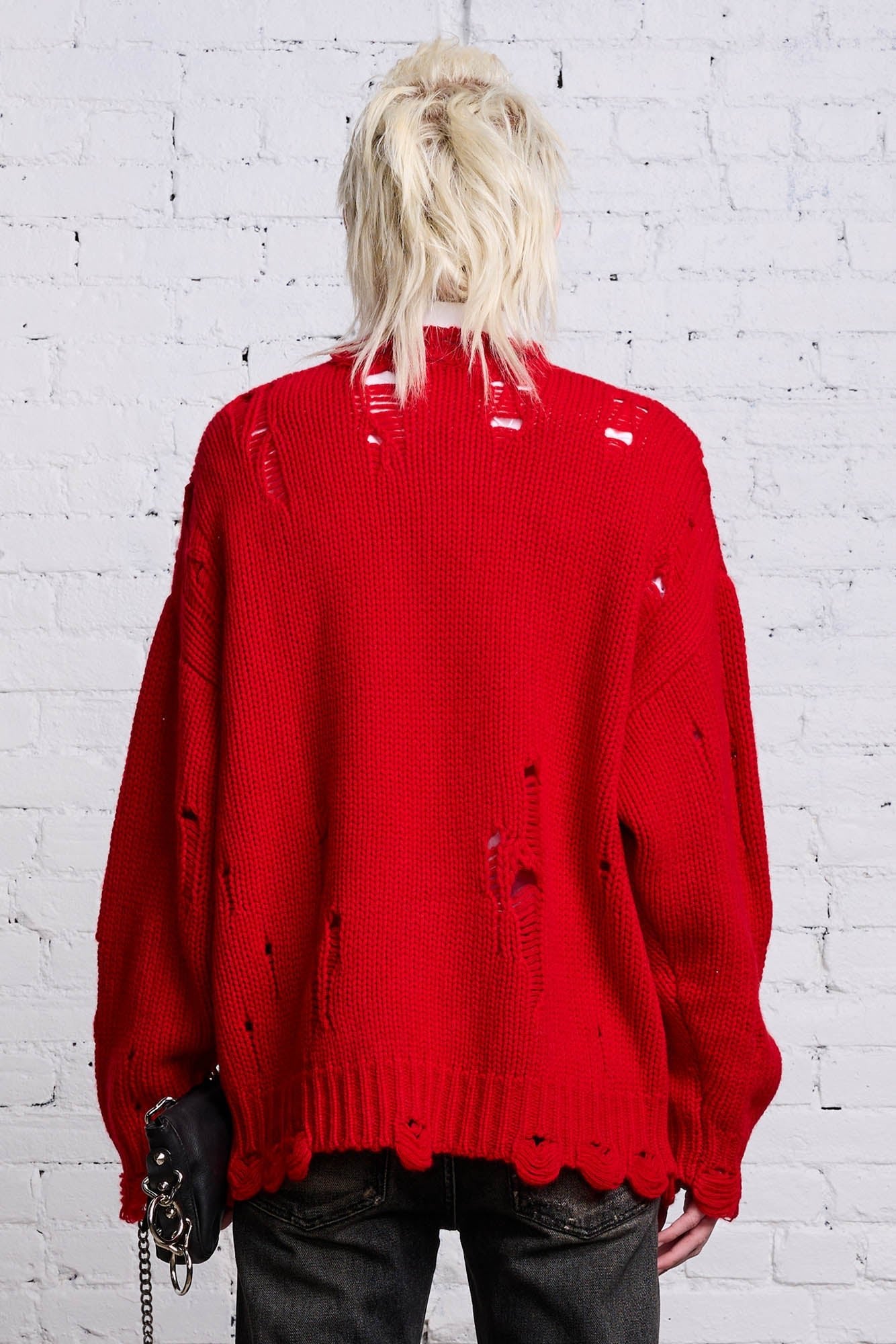 OVERSIZED DISTRESSED SWEATER - RED CASHMERE