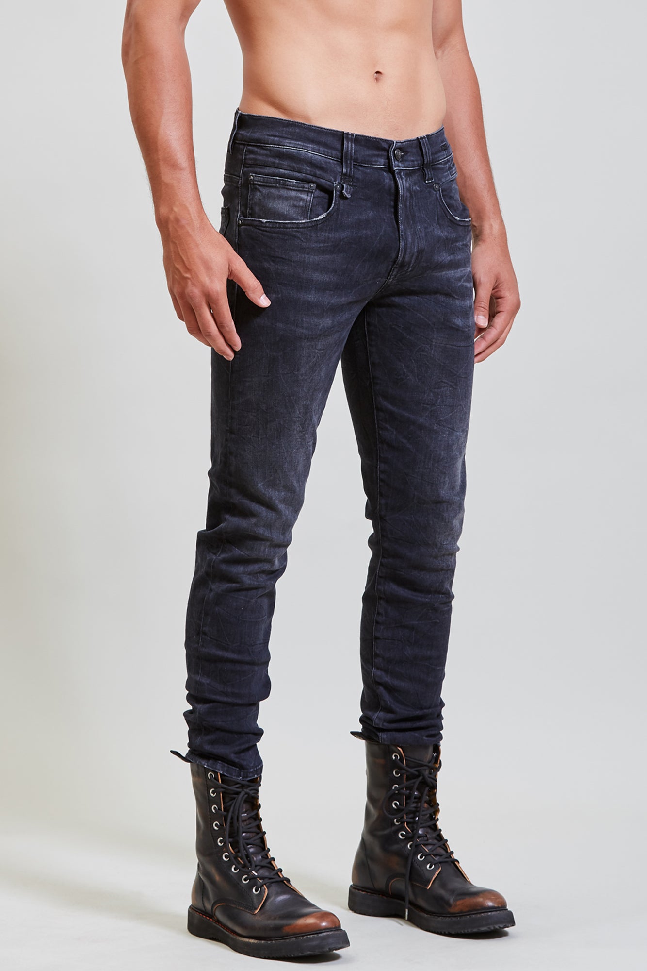 Boy - Black Marble - R13