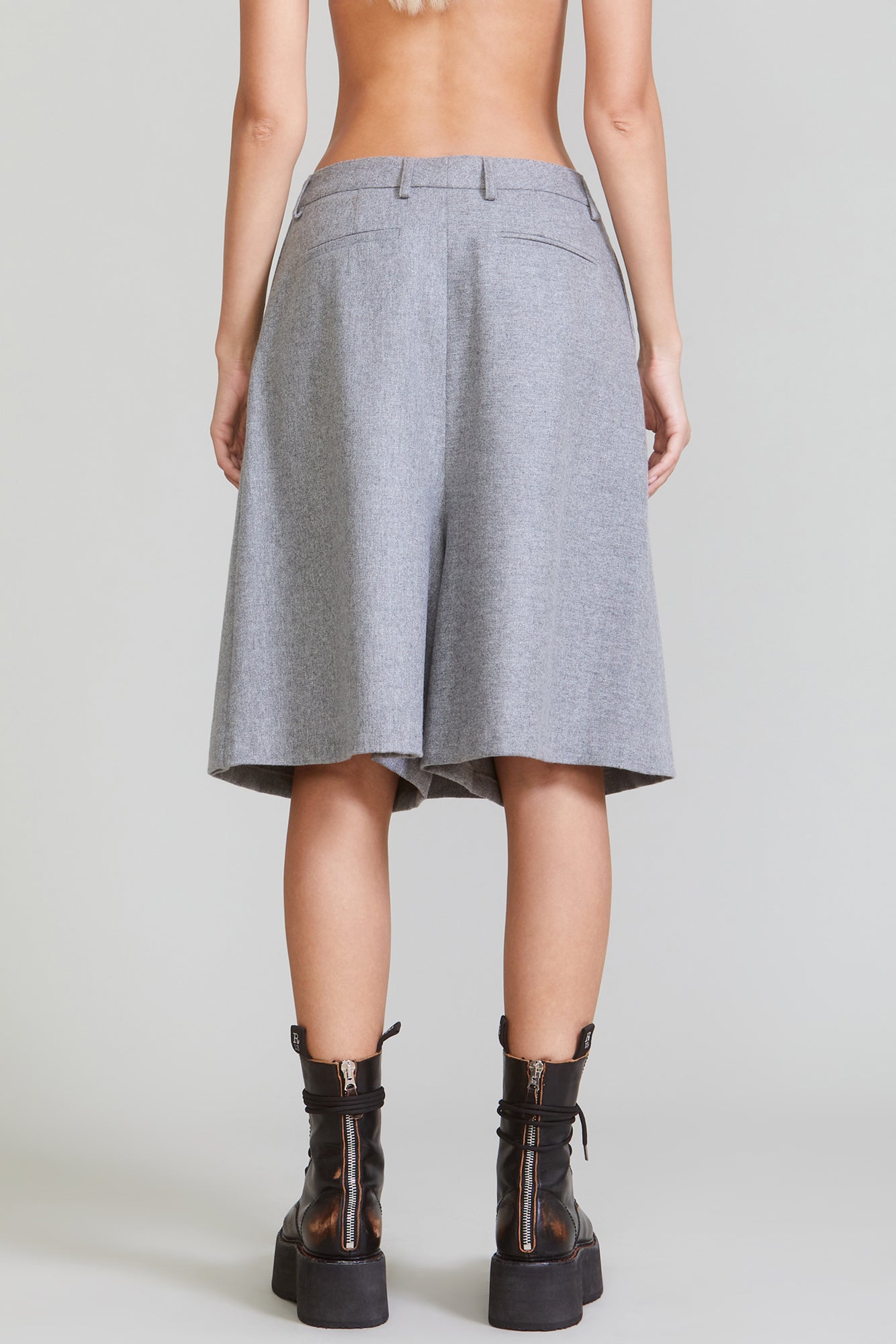 Tailored Pleated Skort - Light Grey - R13