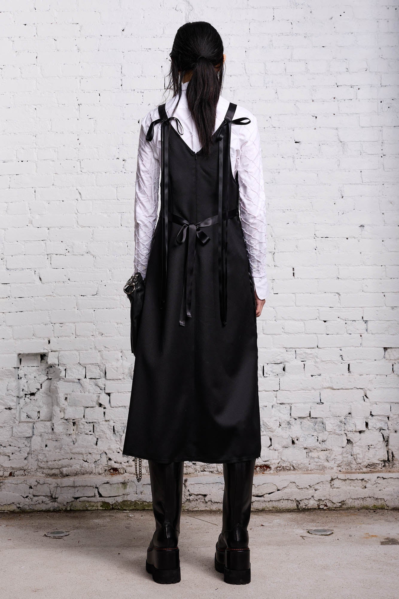 TAPE TIE GRUNGE SLIP - BLACK AND SATIN - R13