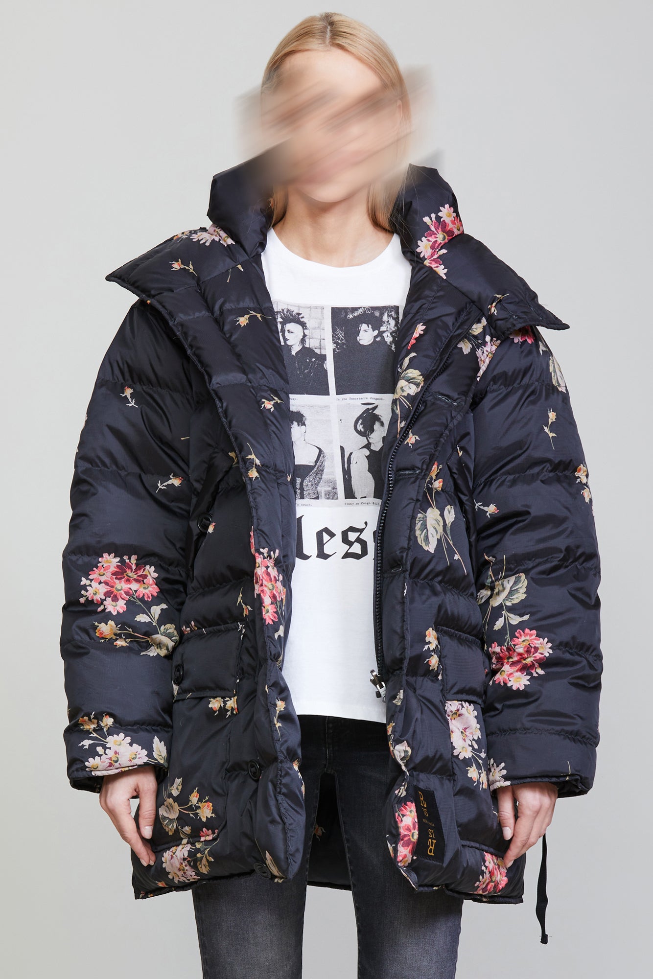 UPSIDE-DOWN COAT FLORAL ON BLACK
